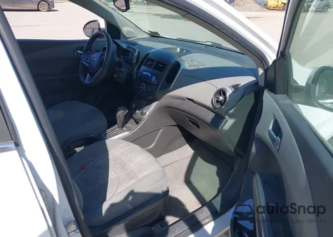 2013 Chevrolet Sonic Lt Auto z USA, uszkodzony, nr VIN 1G1JC6SH7D4237206